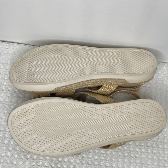 Bella Vita Women's Tan Woven Espadrilles size 9ww - Picture 5 of 7
